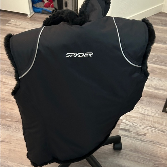 Spyder Jet Black Faux Fur Vest - Picture 4 of 4